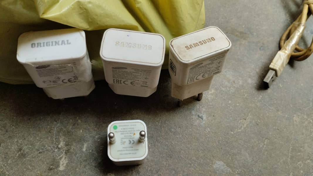 OTG CABEL/DATA CABEL FOR SAMSUNG/IPHONE MOBILE/TABLET 3