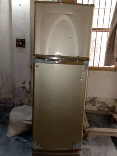 dawlance refrigerator