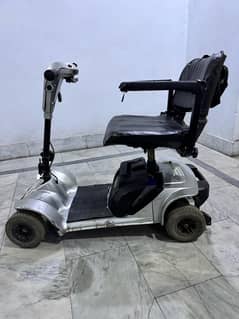 Electric mobility scooty