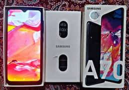 Samsung Galaxy Mobile A70 6/128 Made in Vietnam