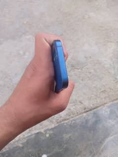 iphone 12 mini (read add)