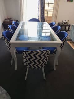 8 person English dining table