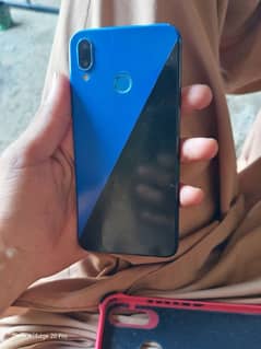 Huawei nova3i