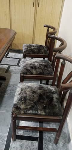 Dining Table with 6 Chairs