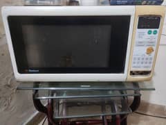 microwave oven