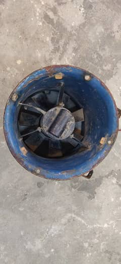 Heavy-Duty  Industrial Exhaust Fan | Powerful Metal Body