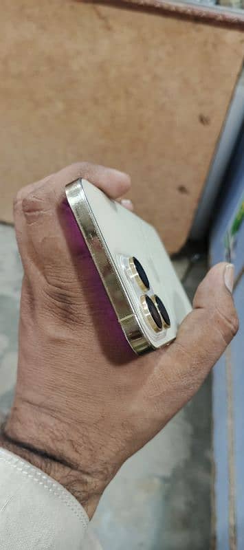 iphone 14 pro max non pta with box exchange Android kit ha price 31000 4