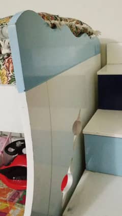 Used Wooden Bed for Sale – Good Condition & Budget-Friendly