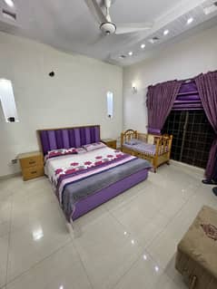 1 Bedroom VIP full furnishe flat for rent per day available in Bahia Town Lahore