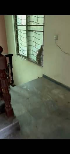 1 Kanal Upper Portion With Separate Gate and Garage