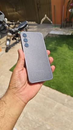 Samsung A35 (8/256)