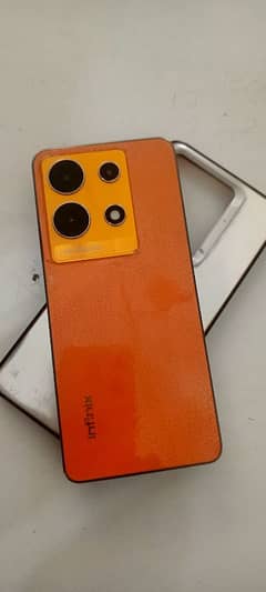 infinite note 30 8+8/256