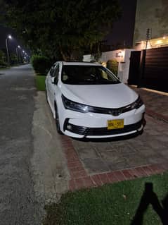 Toyota Corolla Altis Grande CVT-i 1.8 2018