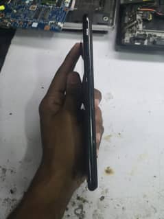 iPhone 7 Plus official pta