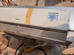 Perfectly well working Gree AC