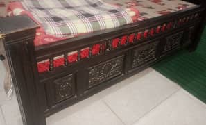 King Size bed : Solid Sheesham Wood