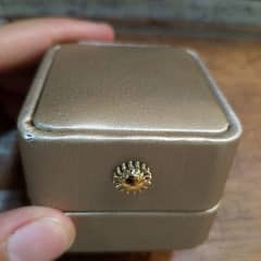 black red and golden color available