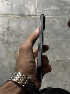 iPhone 16 128gb jv