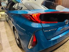 Toyota Prius phv total original abs battery electric 100% okay