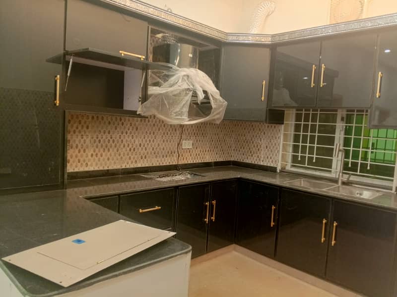BRAND NEW 2ND FLOOR PORTION AVAILABLE FOR RENT 12