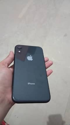 iPhone XR jv 64 gb water pack battery health 82 condition 10/10 Price