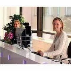 Receptionist