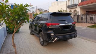 Toyota Fortuner G 2022