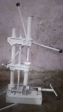 Hand Moulding Machine & complete setup of cable production