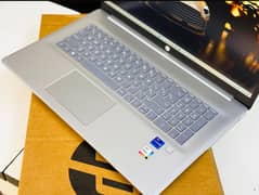 HP core i7 13th gen