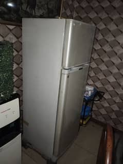 Dowlance Fridge Medium Side 100% ok no any fault