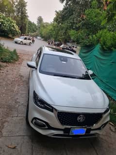 MG HS 2021