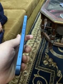 iPhone 13 jv