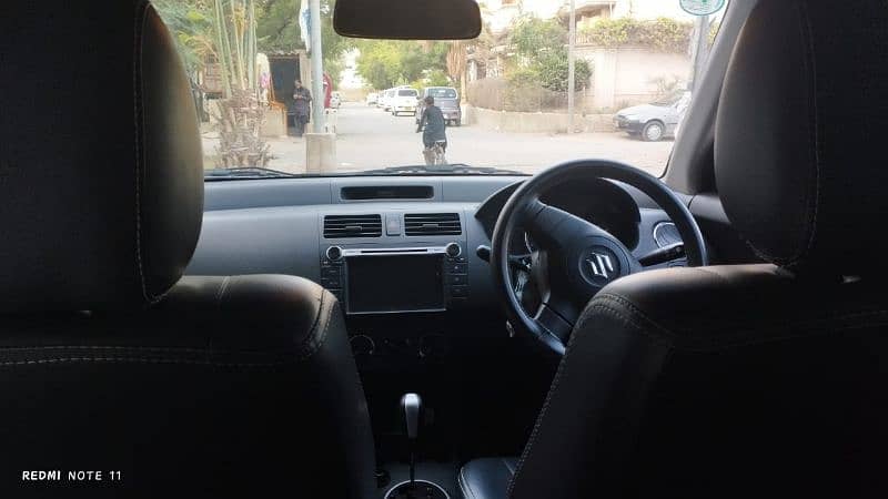 Suzuki Swift DLX Automatic 1.3 Navigation 3