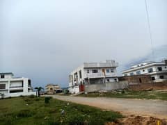 Faisal Hills Block A Plot 30x60 Investor Price.