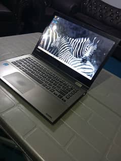 laptop Toshiba 360 touch screen ci3-5th