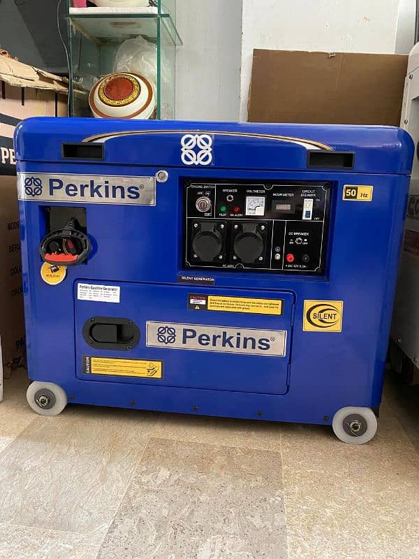 Generator 13 kva sound proof Perkins conopy. 3