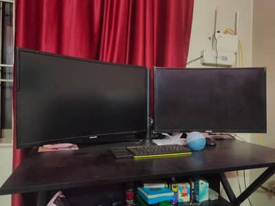 Samsung curved Monitors set  27 inch.