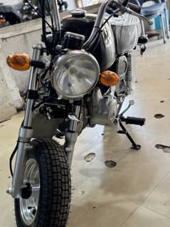 Monkey bike