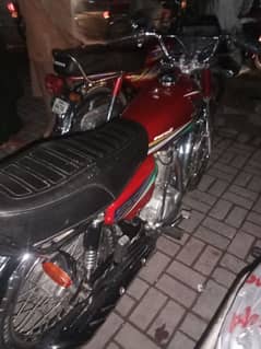 for sale Honda 125 . . 14 model