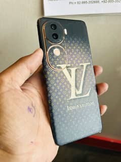 Vivo v40e 10/10 15 days use only
