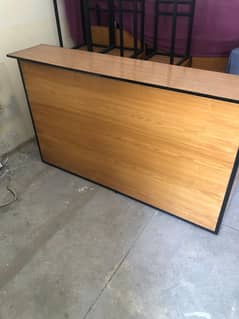 Ideal for office or call center