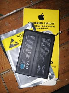 realme gt master edition battery for sale