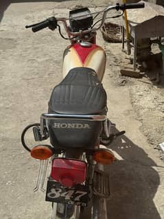Ravi bike