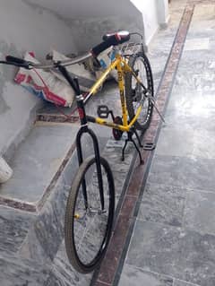 Two bicycles for sale in A1