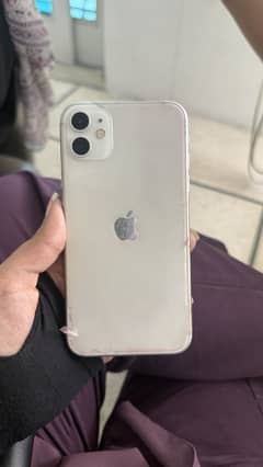 Iphone 11 , 128gb , battery health 75%, pta approved, condition 9/10