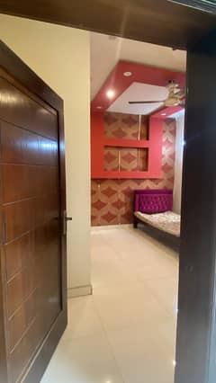 1 BED ROOM SAMI FURNISHED APARTMENT FOR RENT IN JIINNAH BLOCK BAHRIA TOWN LAHORE