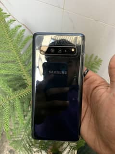 S10