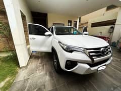 100 % GENUINE FORTUNER 2.7 VVTI 4X4 FULL OPTION 2017