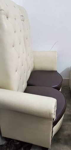 new chairs a bi used b ni hu