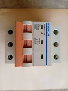 breaker mccb 32a